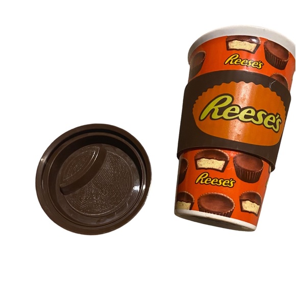 Reese’s mug with to go lid - Picture 2 of 4